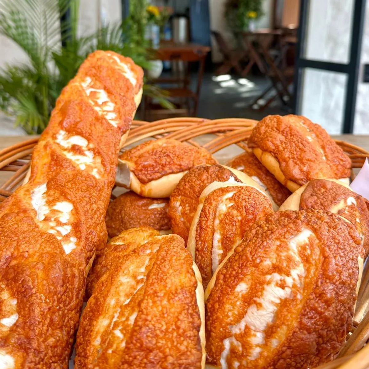 Pão com Crosta de Queijo